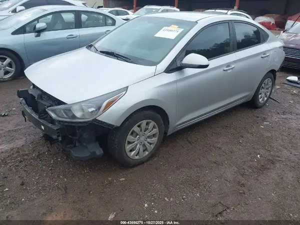 3KPC24A35KE068537 2019 HYUNDAI ACCENT - Image 2