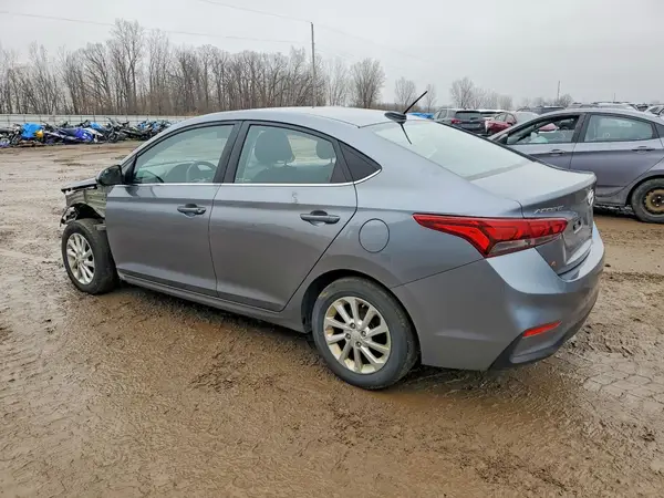 3KPC24A35KE068845 2019 HYUNDAI ACCENT - Image 2