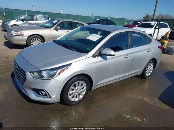 3KPC24A35KE070434 2019 HYUNDAI ACCENT - Image 2