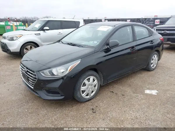 3KPC24A35KE073169 2019 HYUNDAI ACCENT - Image 2