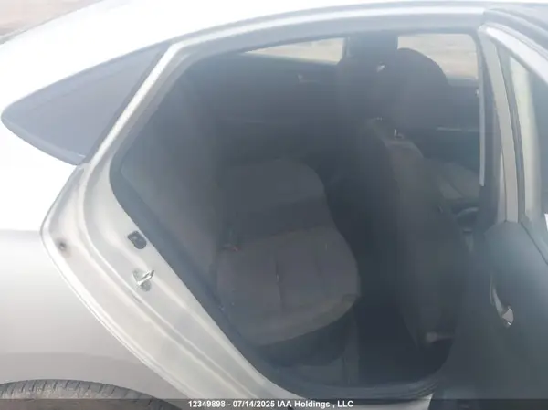 3KPC24A35KE077965 2019 HYUNDAI ACCENT - Image 8