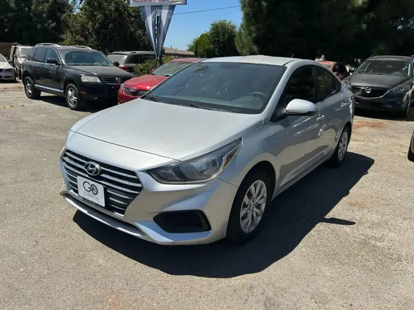 3KPC24A35KE082289 2019 HYUNDAI ACCENT - Image 2