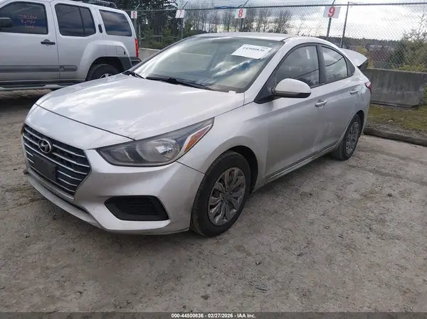 3KPC24A35KE084236 2019 HYUNDAI ACCENT - Image 2