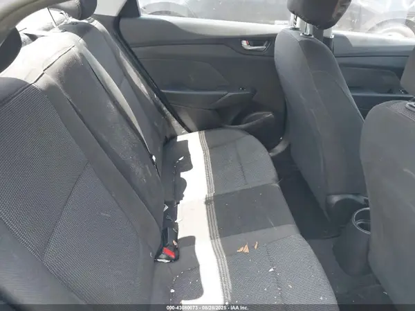 3KPC24A36JE007115 2018 HYUNDAI ACCENT - Image 8