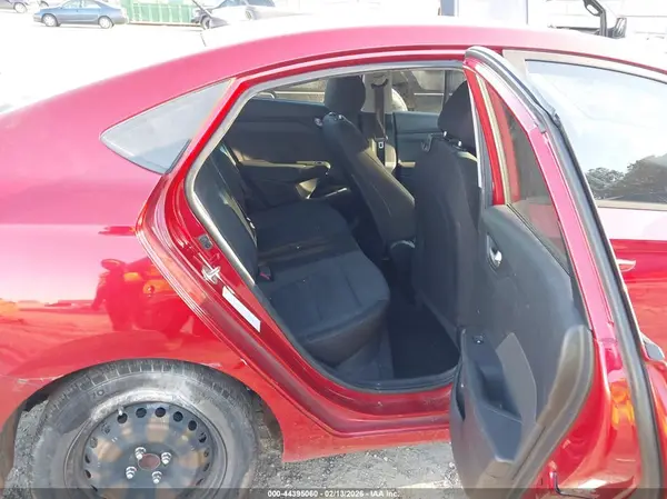 3KPC24A36JE007499 2018 HYUNDAI ACCENT - Image 8