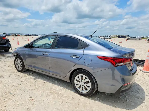 3KPC24A36JE014811 2018 HYUNDAI ACCENT - Image 2