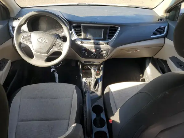 3KPC24A36JE018230 2018 HYUNDAI ACCENT - Image 8