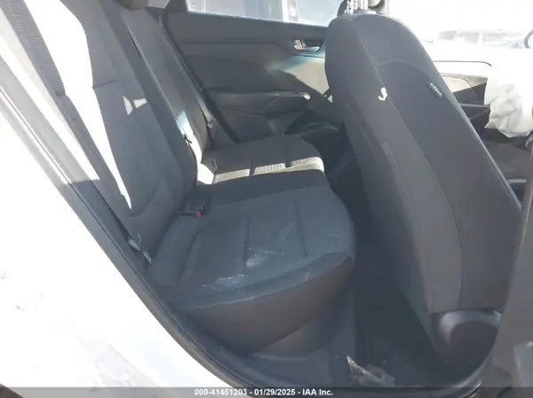 3KPC24A36JE020401 2018 HYUNDAI ACCENT - Image 8