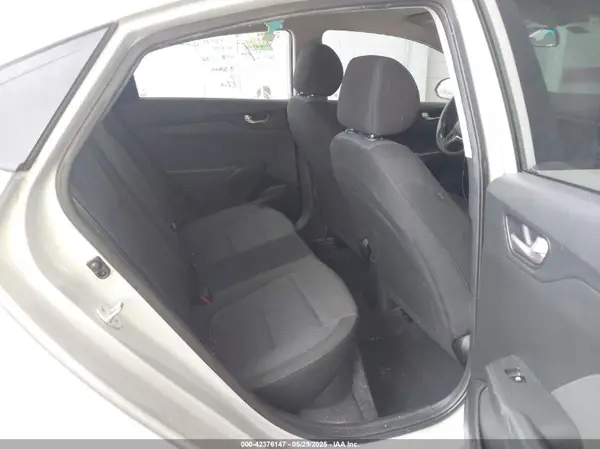 3KPC24A36JE020771 2018 HYUNDAI ACCENT - Image 8