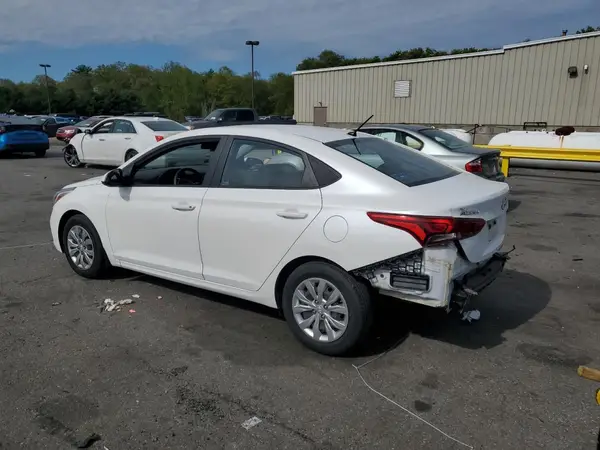 3KPC24A36JE020852 2018 HYUNDAI ACCENT - Image 2