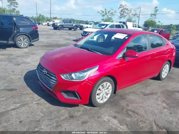 3KPC24A36JE021659 2018 HYUNDAI ACCENT - Image 2
