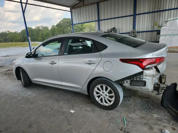 3KPC24A36JE023346 2018 HYUNDAI ACCENT - Image 2