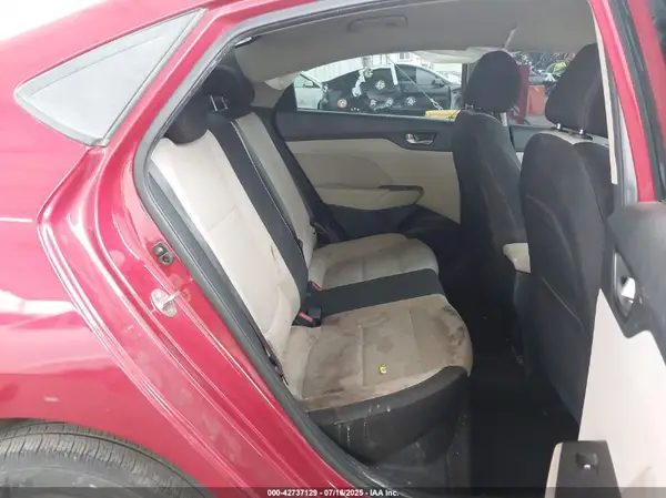 3KPC24A36JE023881 2018 HYUNDAI ACCENT - Image 8