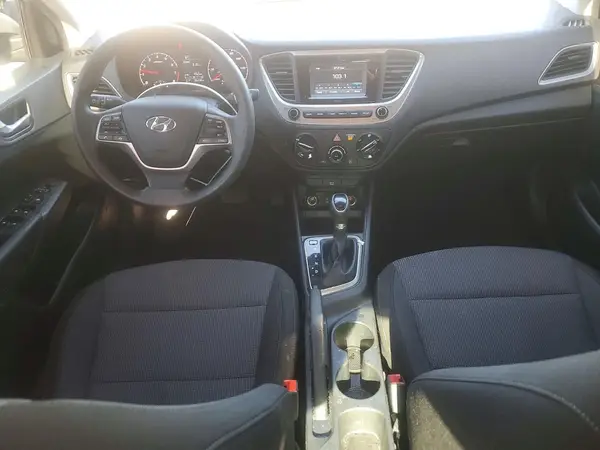 3KPC24A36JE024545 2018 HYUNDAI ACCENT - Image 8