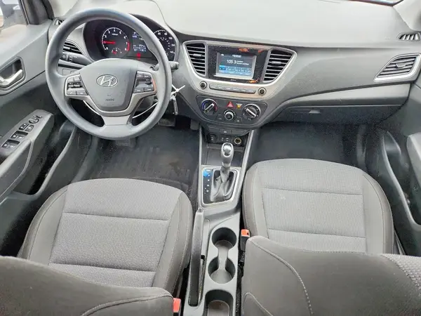 3KPC24A36JE025453 2018 HYUNDAI ACCENT - Image 8