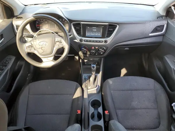 3KPC24A36JE025503 2018 HYUNDAI ACCENT - Image 8