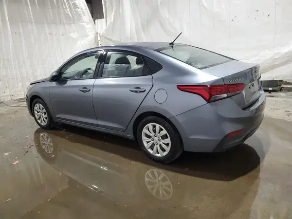 3KPC24A36JE028188 2018 HYUNDAI ACCENT - Image 2
