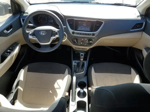 3KPC24A36JE029504 2018 HYUNDAI ACCENT - Image 8