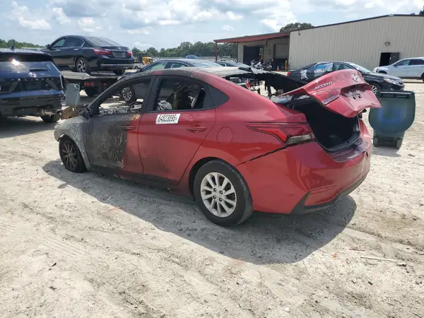 3KPC24A36JE031477 2018 HYUNDAI ACCENT - Image 2