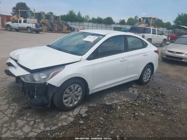 3KPC24A36KE038799 2019 HYUNDAI ACCENT - Image 2