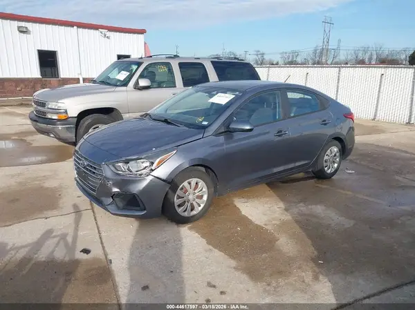 3KPC24A36KE041377 2019 HYUNDAI ACCENT - Image 2