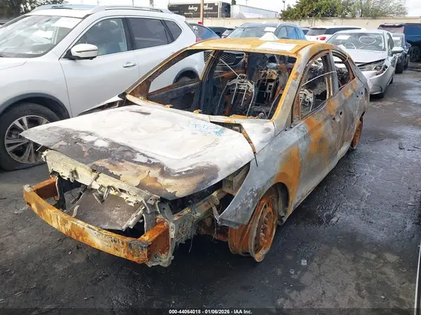 3KPC24A36KE042626 2019 HYUNDAI ACCENT - Image 2