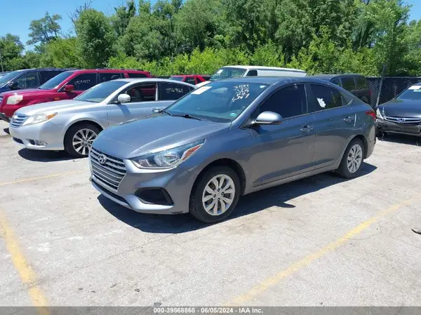3KPC24A36KE046787 2019 HYUNDAI ACCENT - Image 2