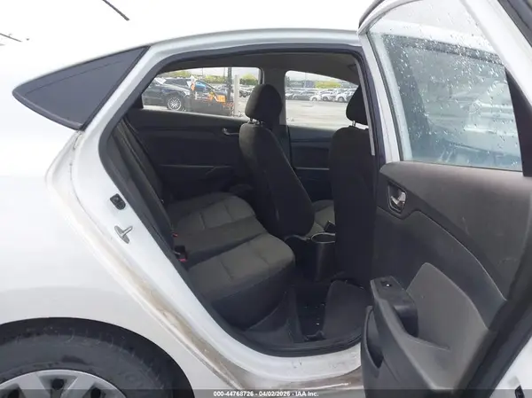 3KPC24A36KE047146 2019 HYUNDAI ACCENT - Image 8