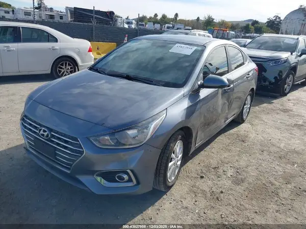 3KPC24A36KE054856 2019 HYUNDAI ACCENT - Image 2