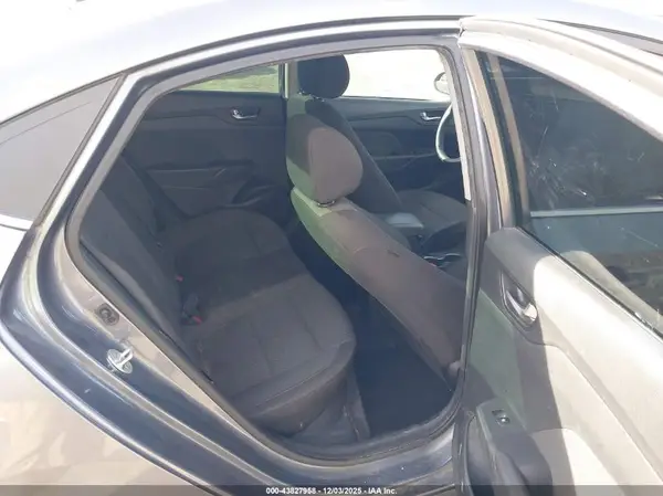 3KPC24A36KE054856 2019 HYUNDAI ACCENT - Image 8