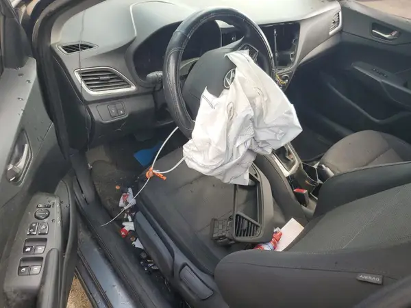 3KPC24A36KE055375 2019 HYUNDAI ACCENT - Image 8