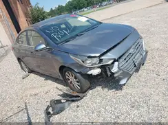 3KPC24A36KE055747 2019 HYUNDAI ACCENT
