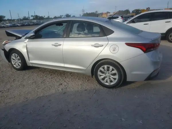 3KPC24A36KE057630 2019 HYUNDAI ACCENT - Image 2
