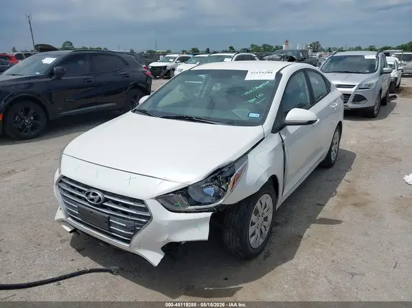 3KPC24A36KE061001 2019 HYUNDAI ACCENT - Image 2