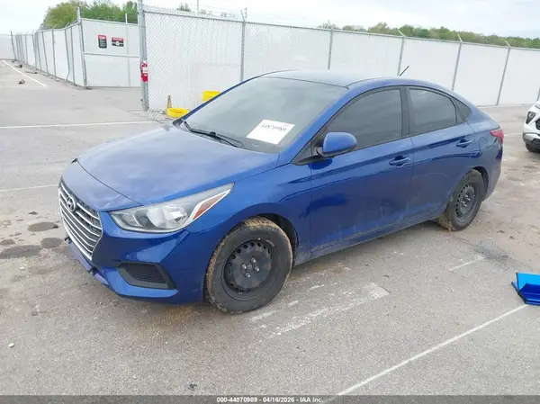 3KPC24A36KE061080 2019 HYUNDAI ACCENT - Image 2