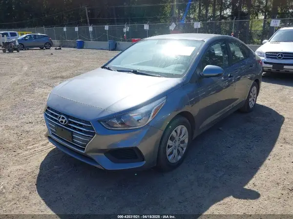 3KPC24A36KE062780 2019 HYUNDAI ACCENT - Image 2