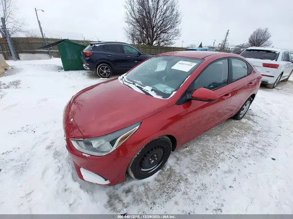 3KPC24A36KE069194 2019 HYUNDAI ACCENT - Image 2