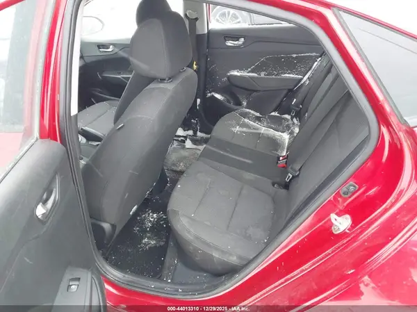 3KPC24A36KE069194 2019 HYUNDAI ACCENT - Image 8