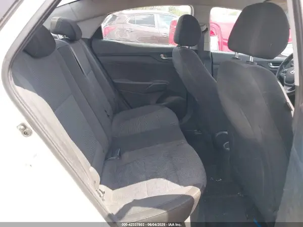 3KPC24A36KE070829 2019 HYUNDAI ACCENT - Image 8
