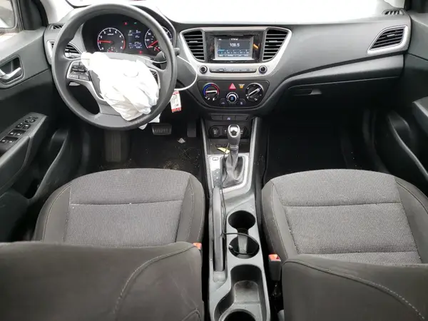 3KPC24A36KE072810 2019 HYUNDAI ACCENT - Image 8