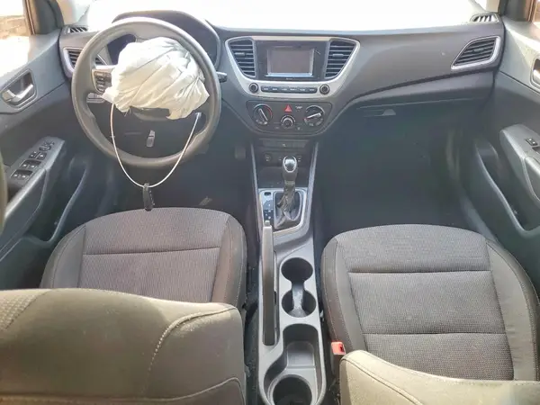 3KPC24A36KE076274 2019 HYUNDAI ACCENT - Image 8