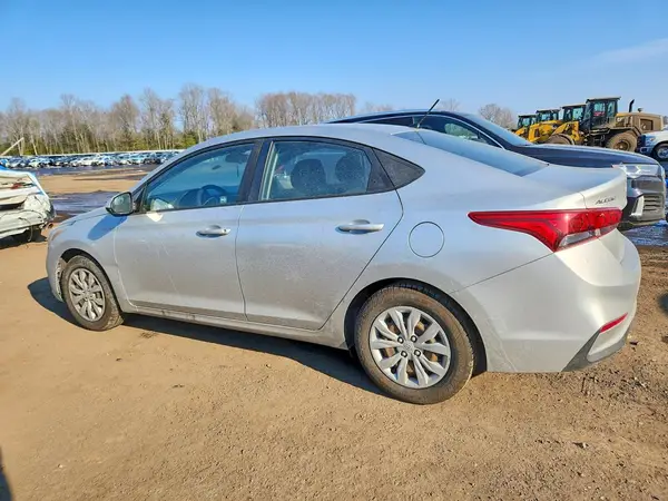 3KPC24A36KE082463 2019 HYUNDAI ACCENT - Image 2