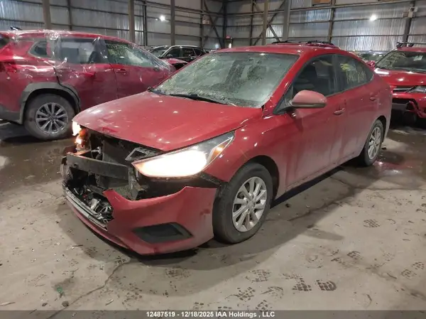 3KPC24A37JE005969 2018 HYUNDAI ACCENT - Image 2
