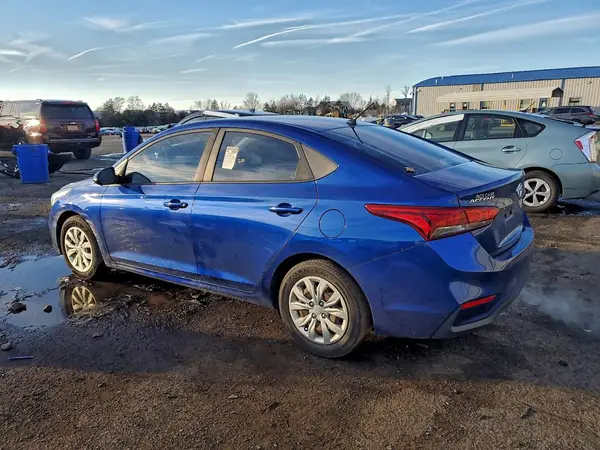 3KPC24A37JE007799 2018 HYUNDAI ACCENT - Image 2