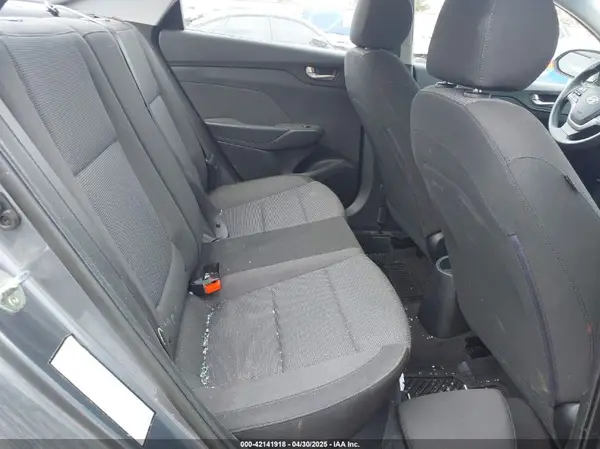 3KPC24A37JE013327 2018 HYUNDAI ACCENT - Image 8