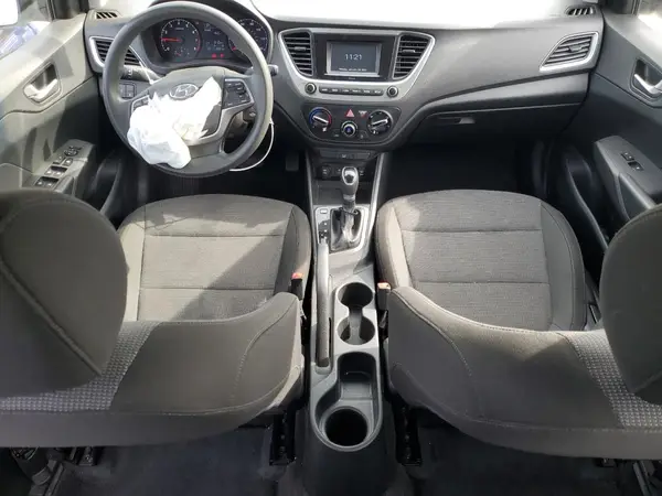 3KPC24A37JE013750 2018 HYUNDAI ACCENT - Image 8
