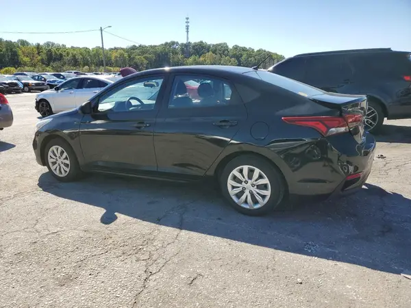 3KPC24A37JE014588 2018 HYUNDAI ACCENT - Image 2