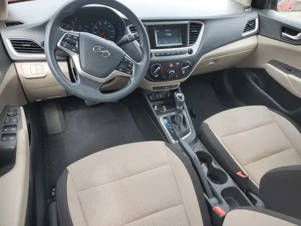 3KPC24A37JE018463 2018 HYUNDAI ACCENT - Image 8