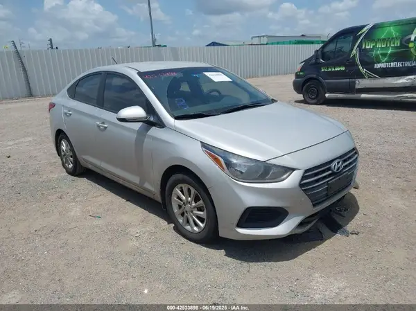 3KPC24A37JE022254 2018 HYUNDAI ACCENT - Image 1