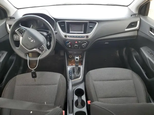 3KPC24A37JE022416 2018 HYUNDAI ACCENT - Image 8